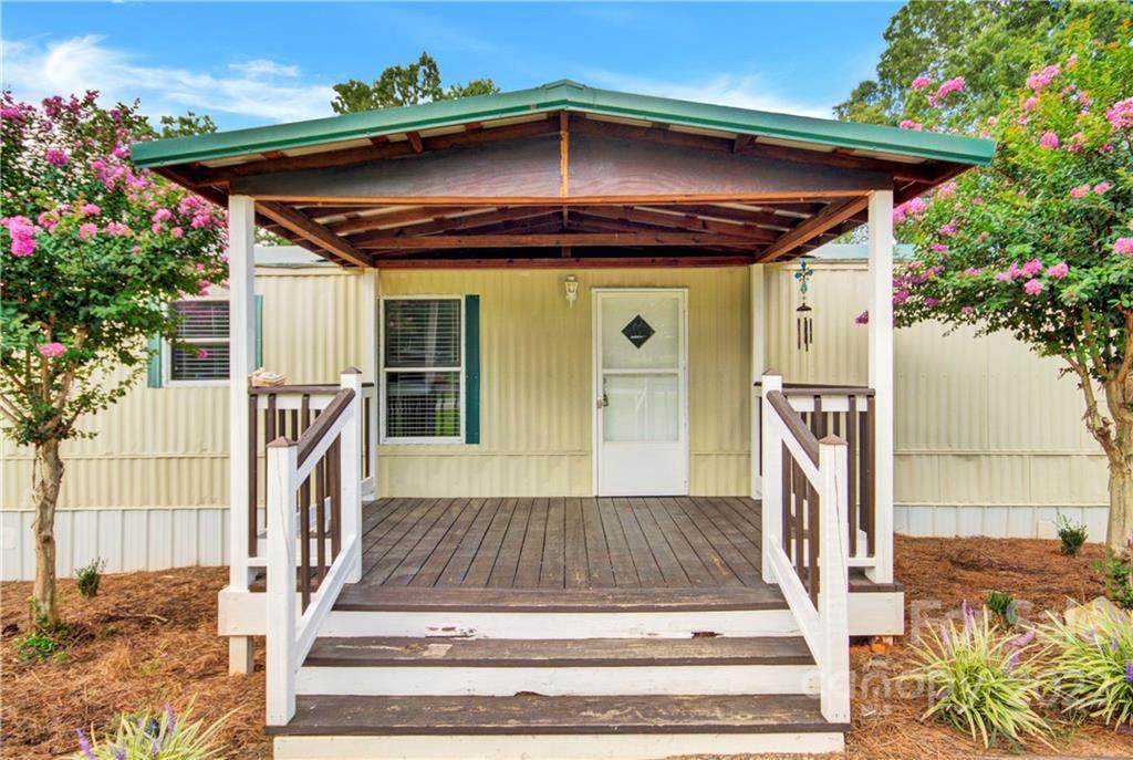 142 Annabelle Road - Photo 1
