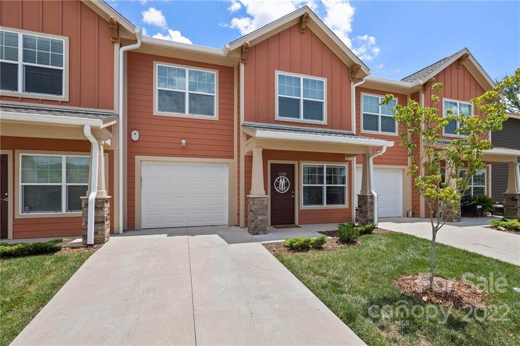 1209 Pauline Trail Drive - Photo 1