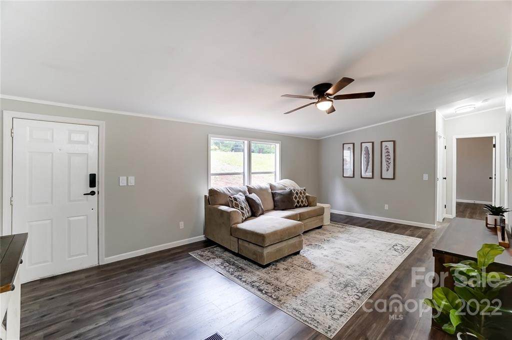 111 Peaceful Plains Lane - Photo 1