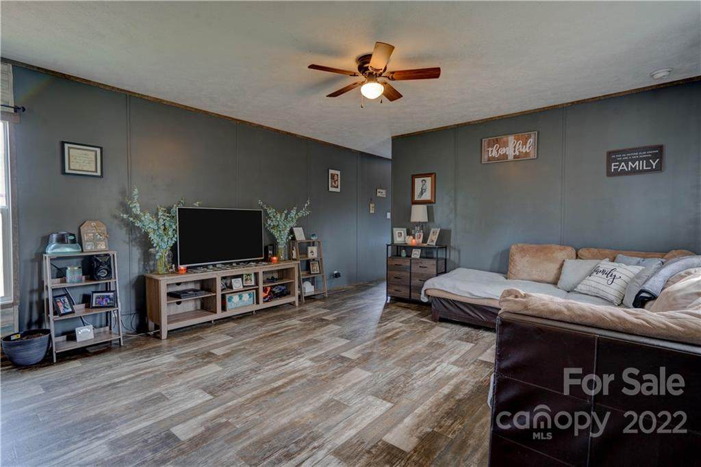 1001 Lavender Road - Photo 1