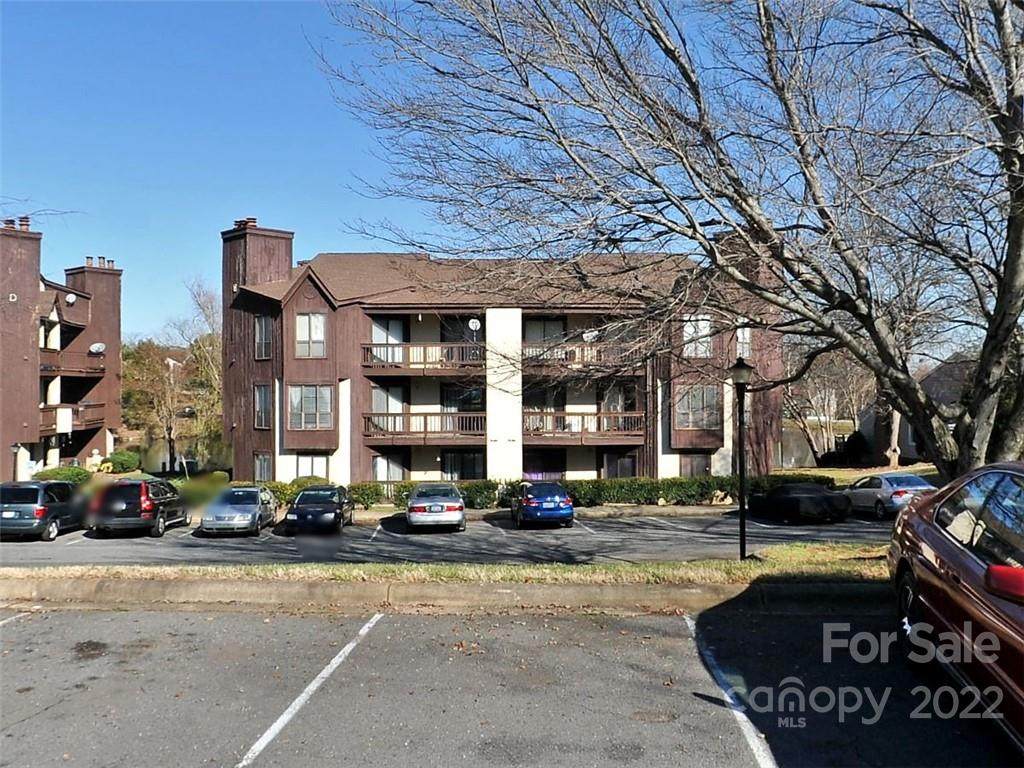 8212 Cedar Glen Drive - Photo 1