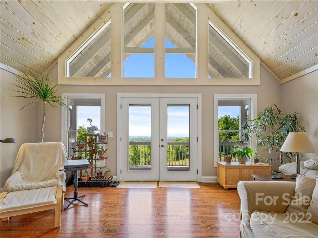 90 Willard Lane - Photo 1