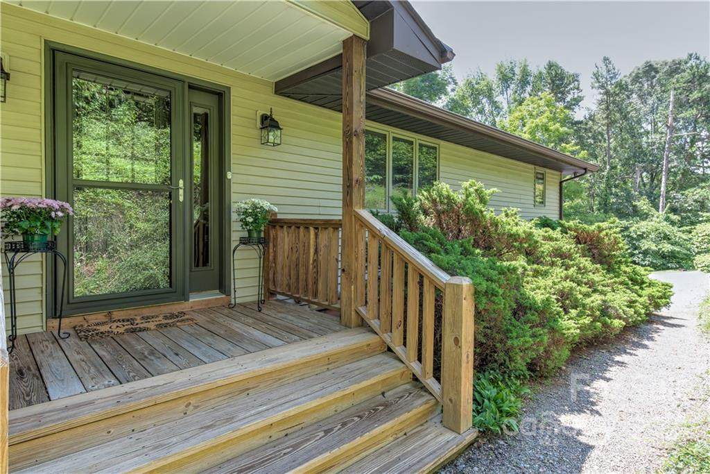 370 Nellie John Drive - Photo 1