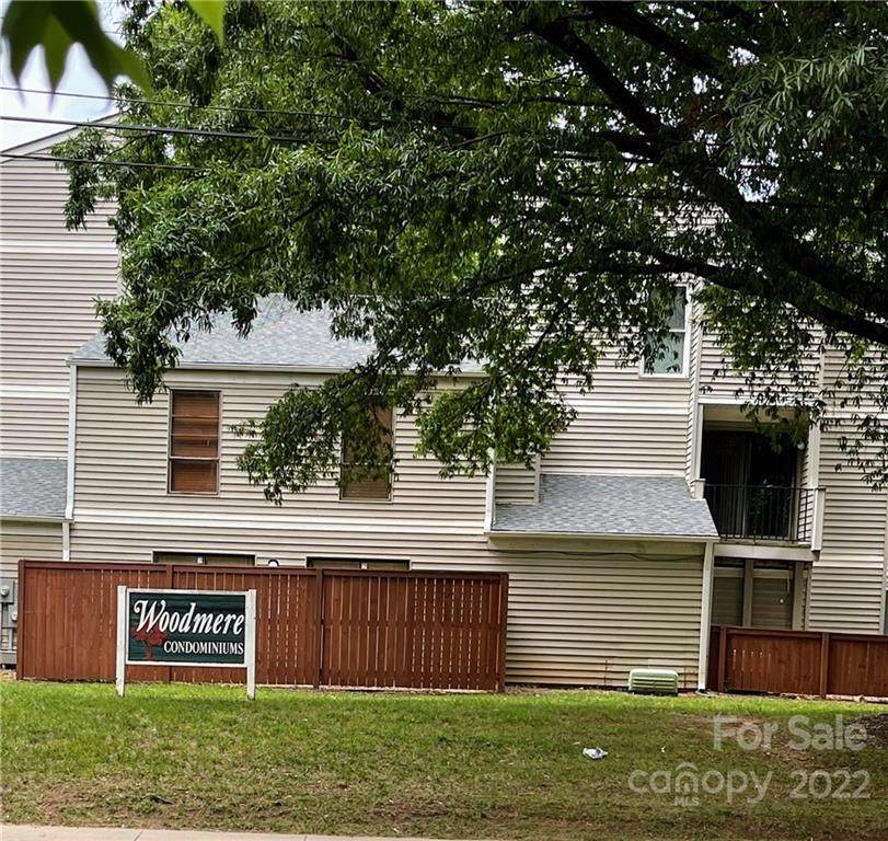 1605 Merry Oaks Road - Photo 1
