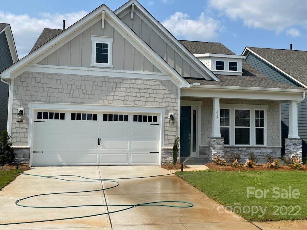 417 Northgate Boulevard - Photo 1