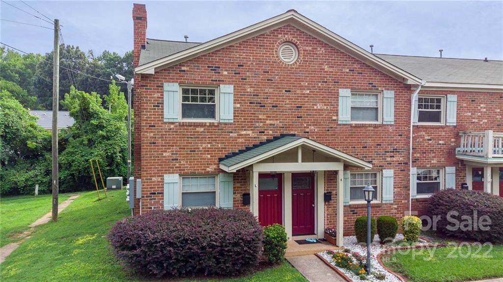 1201 Green Oaks Lane - Photo 1