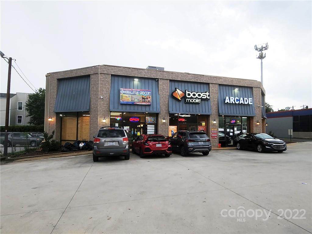6201 Albemarle Road - Photo 1
