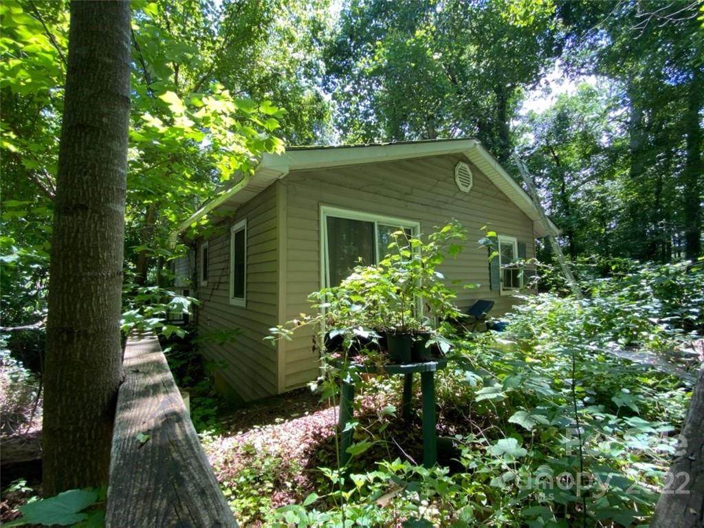 176 Gashes Creek Road - Photo 1