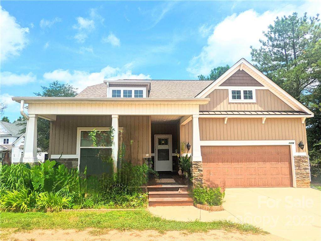 1374 Ole Cambridge Circle - Photo 1