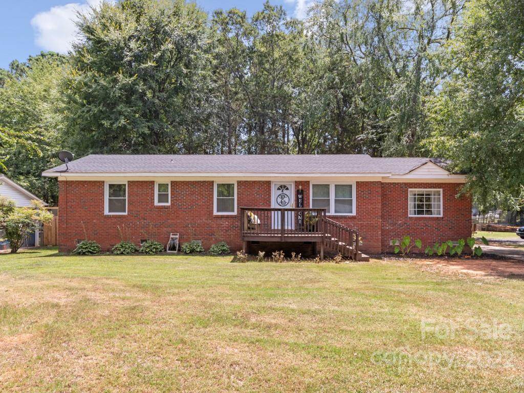 5525 Hillsdale Drive - Photo 1