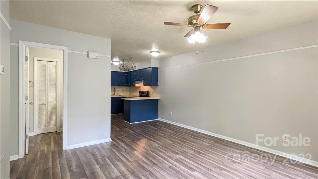 528 Wilson Street - Photo 1