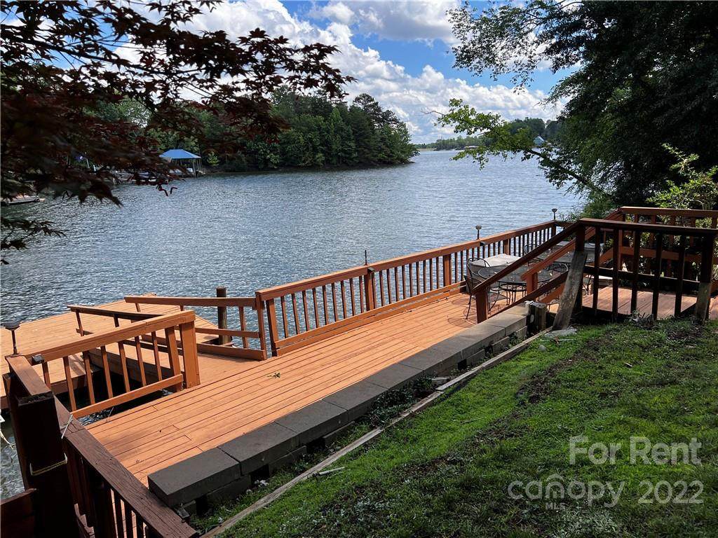 1075 Gauguin Lane - Photo 1