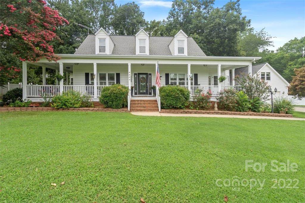 8501 Brief Road - Photo 1