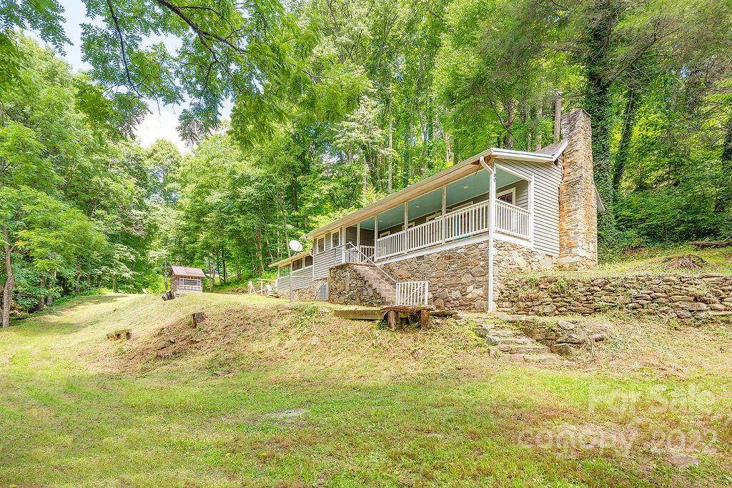360 Blackberry Inn Road - Photo 1