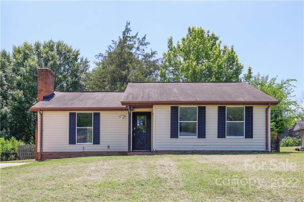 8307 Kapplewood Court - Photo 1