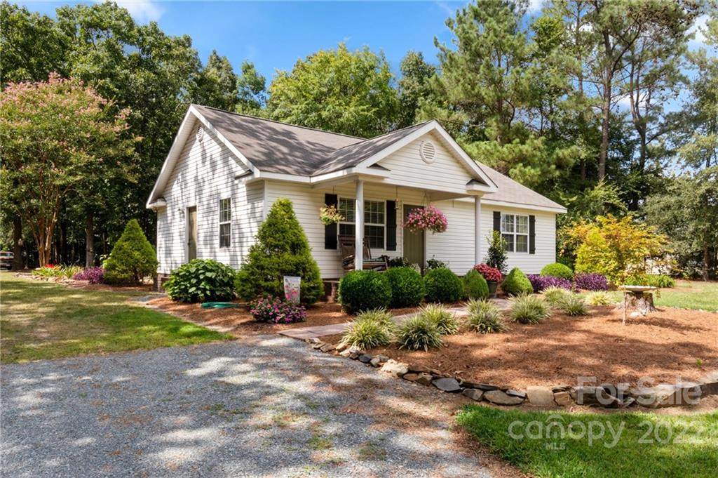 1801 Mullis Road - Photo 1