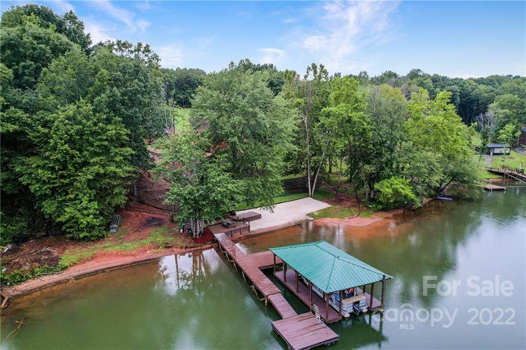 143 Summerhut Lane - Photo 1
