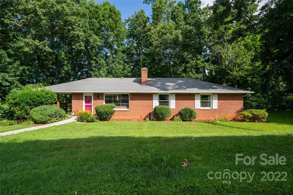745 Mountain View Road - Photo 1