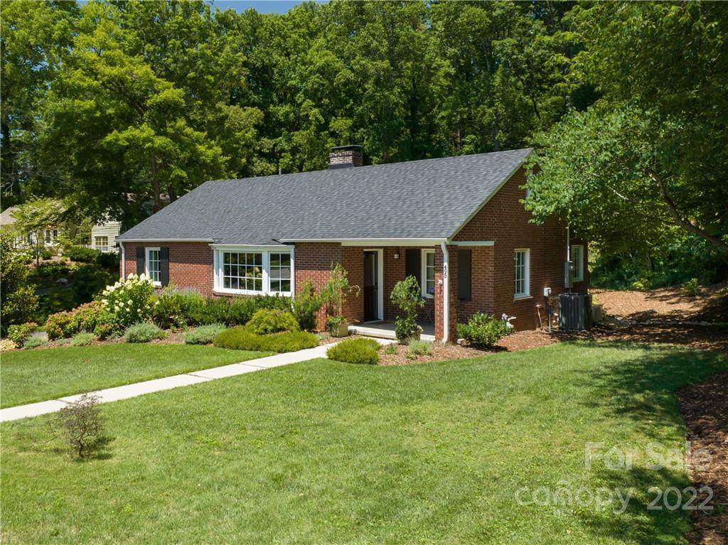 495 Kimberly Avenue - Photo 1