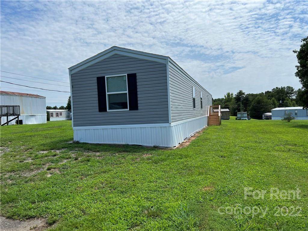105 Exeter Lane - Photo 1