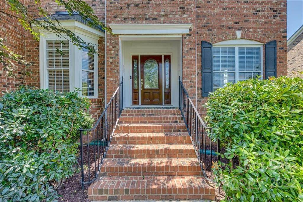 424 Deer Brush Lane - Photo 1