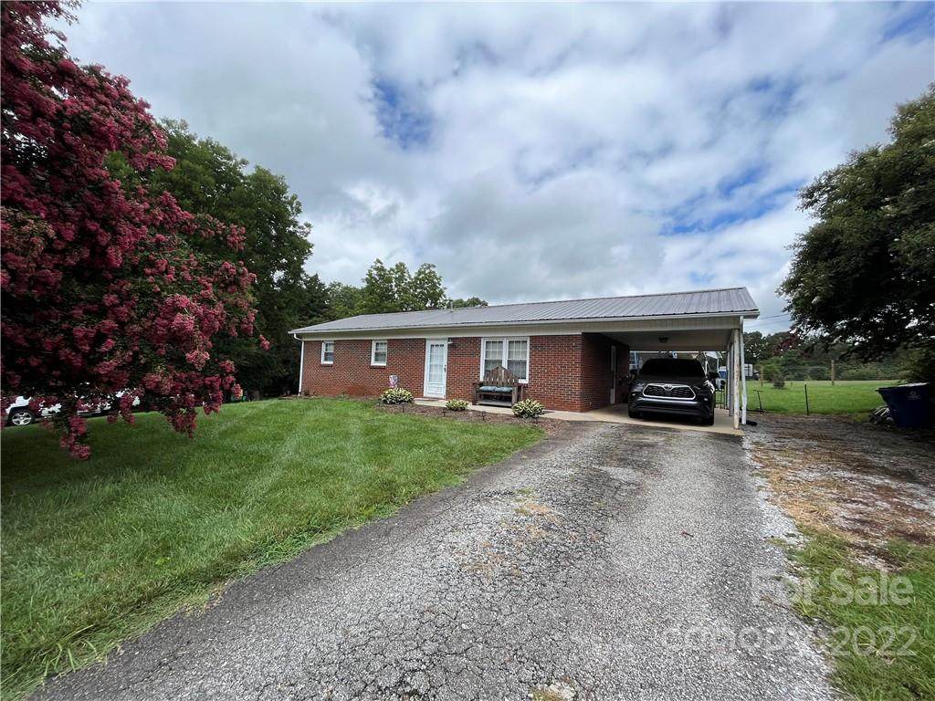 2166 White Pine Drive - Photo 1