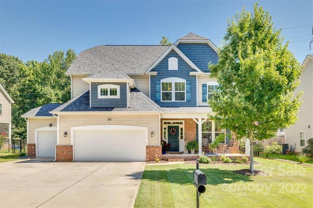 126 Misty Woods Drive - Photo 1