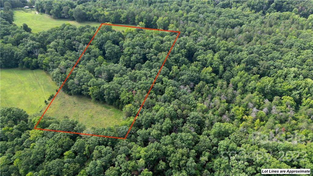 3881 Marlowe Farm Drive - Photo 1
