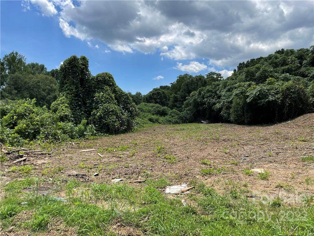 507 Robinson Street - Photo 1