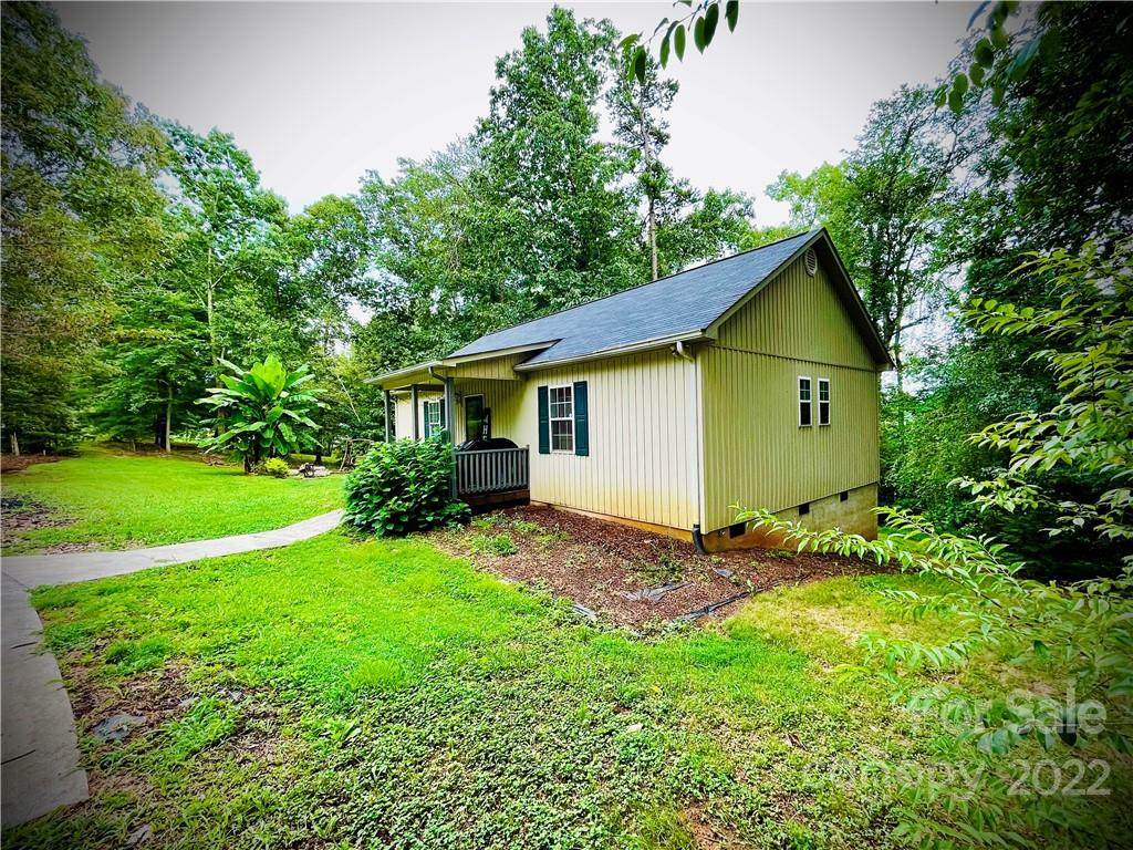 3242 Rabbit Ridge Road - Photo 1