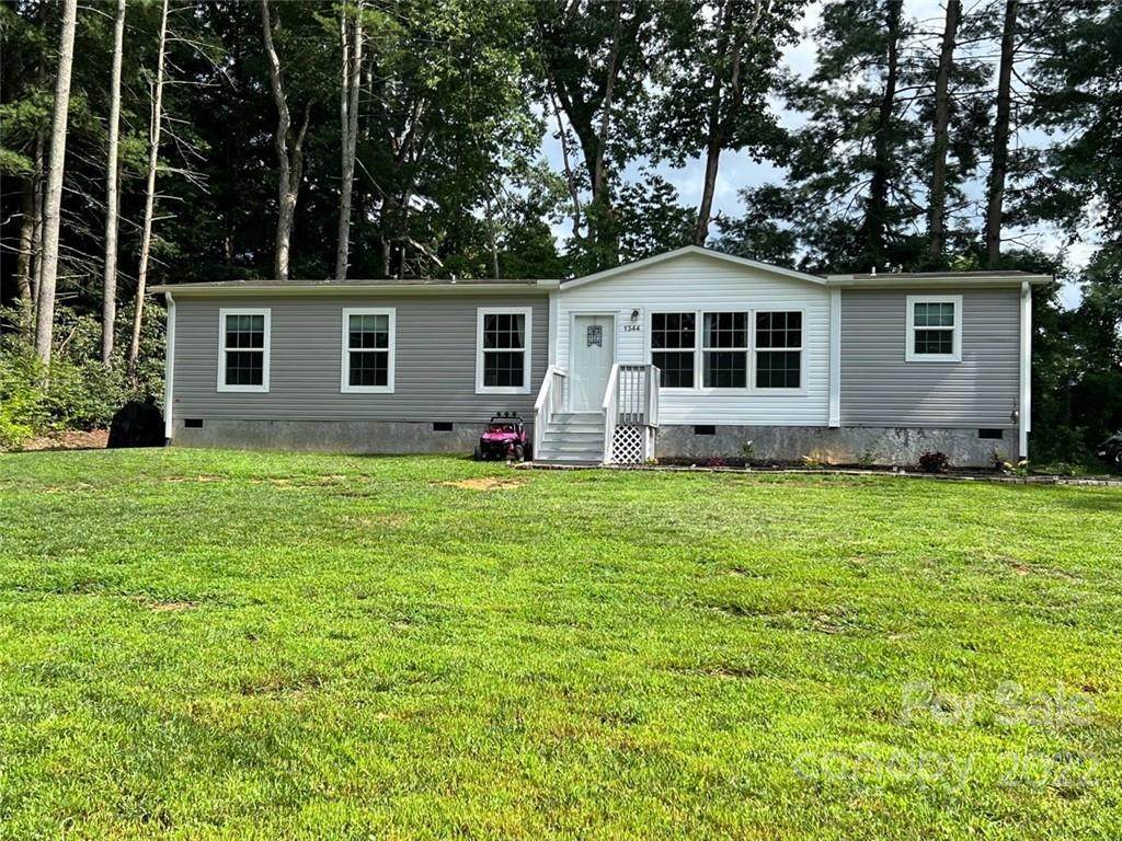 1344 Dana Road - Photo 1