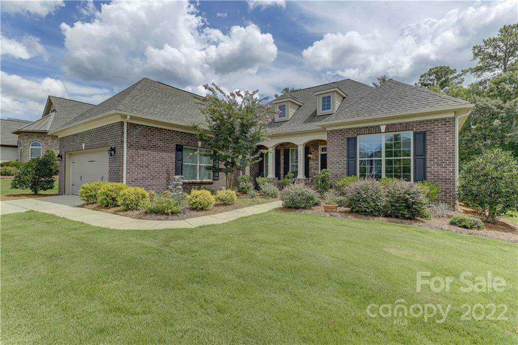 14827 Creeks Edge Drive - Photo 1