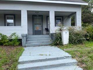 727 Oak Street - Photo 1