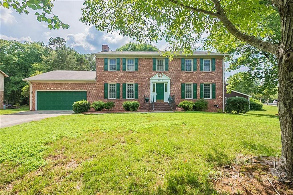 6525 Stonehill Court - Photo 1