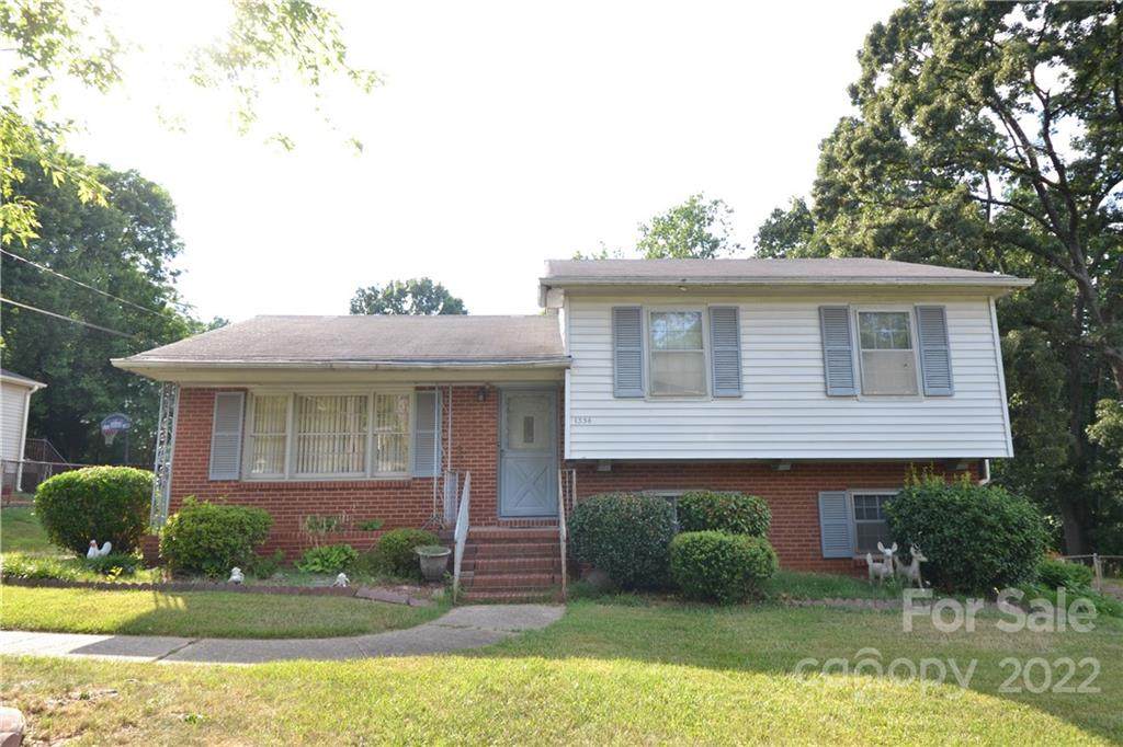 1334 Marble Street - Photo 1