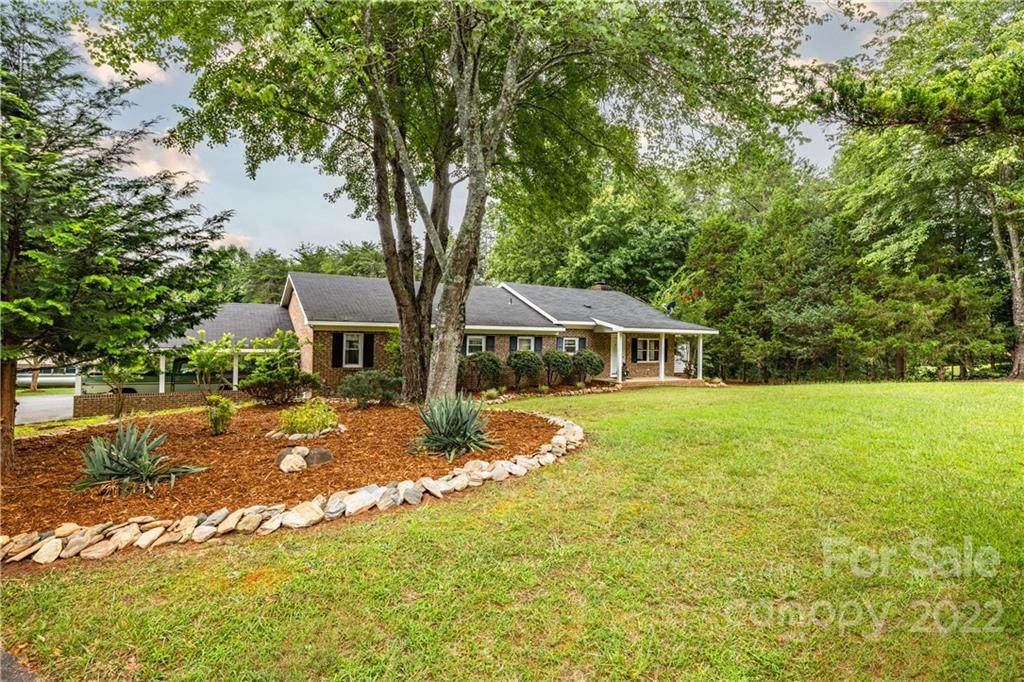 360 Red Hill Lane - Photo 1