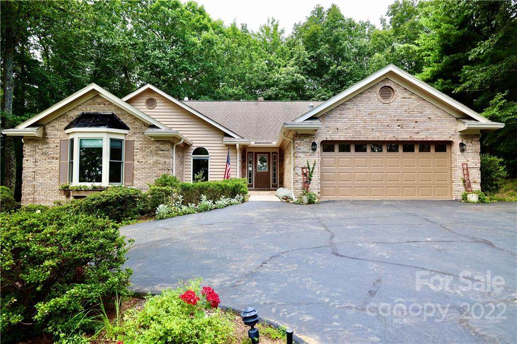 706. Overlook Drive - Photo 1