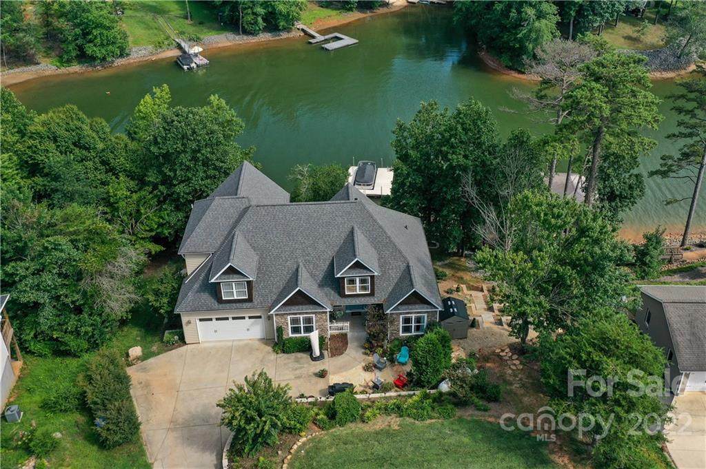 215 Riverwalk Road - Photo 1