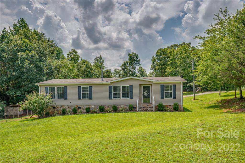 2393 Pearidge Road - Photo 1