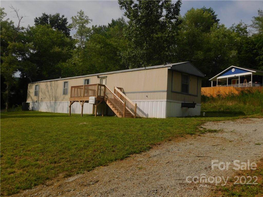 23 Piney Plains Drive - Photo 1