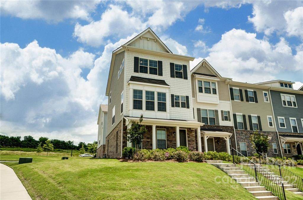 9107 Bluefield Street - Photo 1