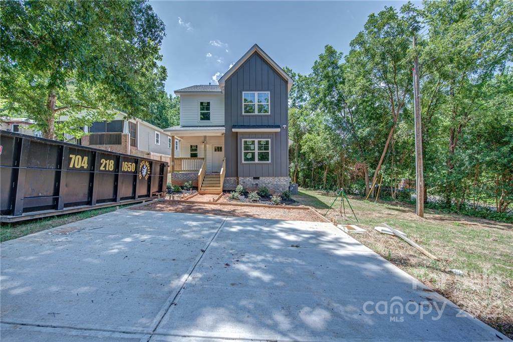 2639 Celia Avenue - Photo 1