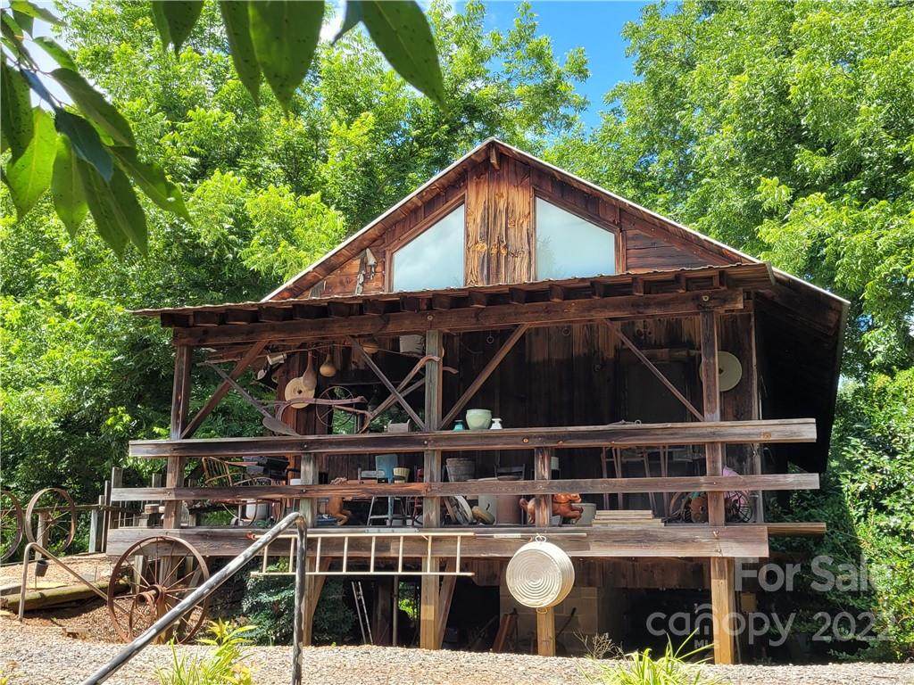 517 Bristol Drive - Photo 1