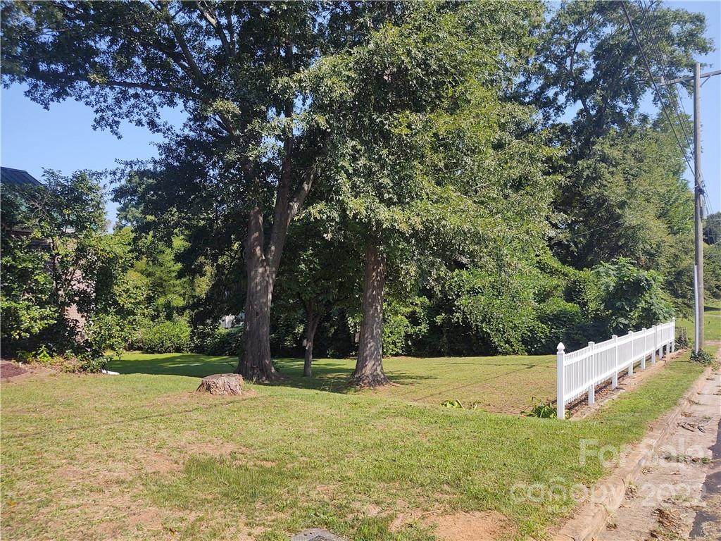 202 Nebraska Street - Photo 1