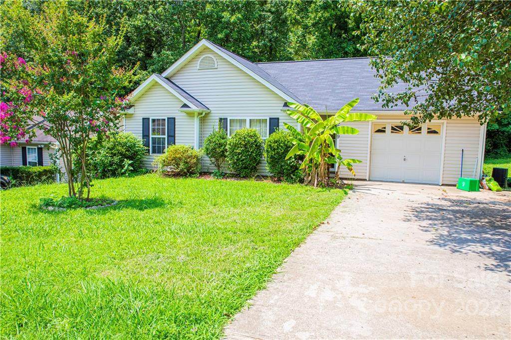 2639 Daffodil Drive - Photo 1
