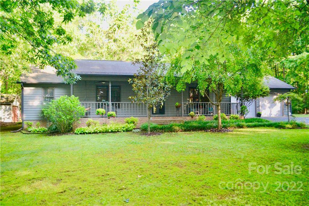 827 Brooks Lake Road - Photo 1
