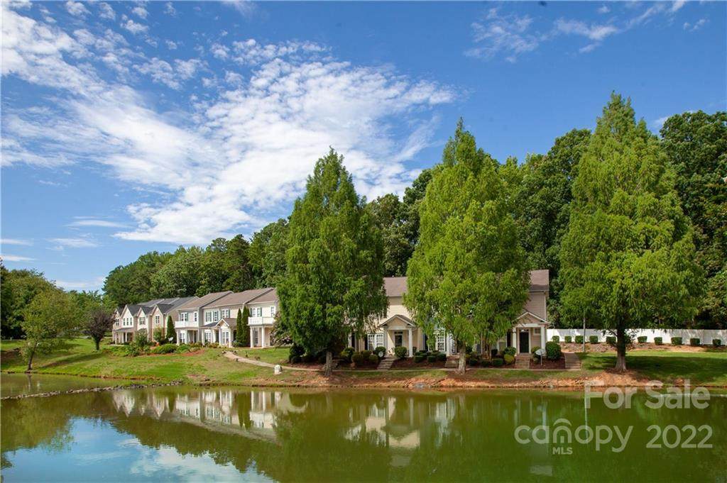751 Plaza Walk Drive - Photo 1