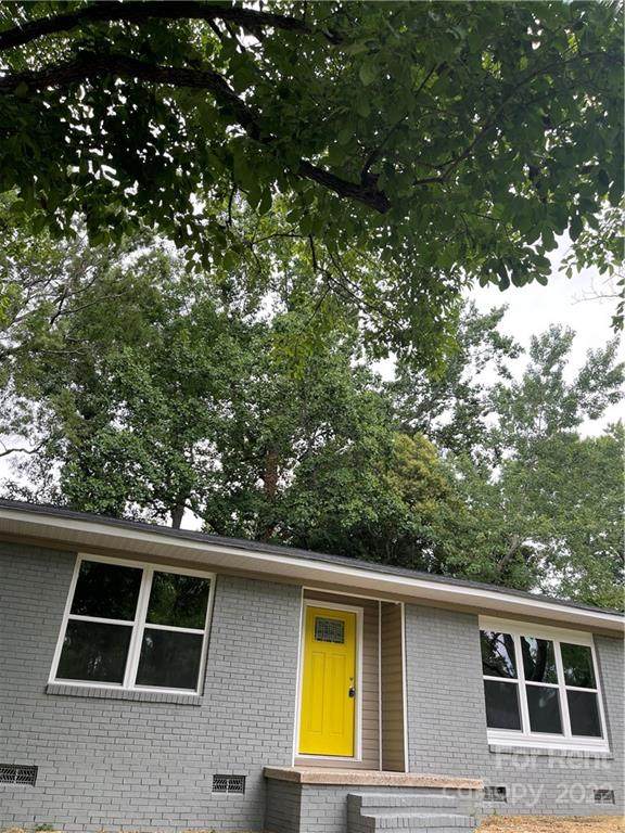 3826 Langley Road - Photo 1