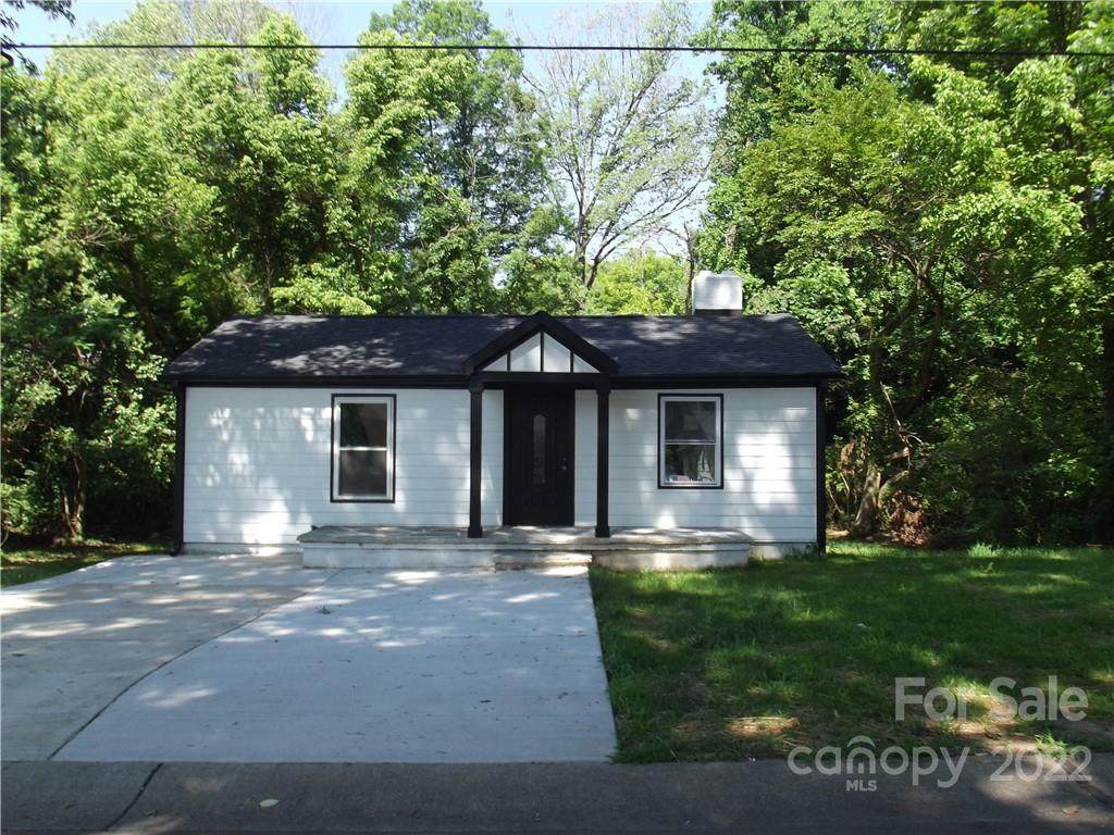 2958 Reid Avenue - Photo 1