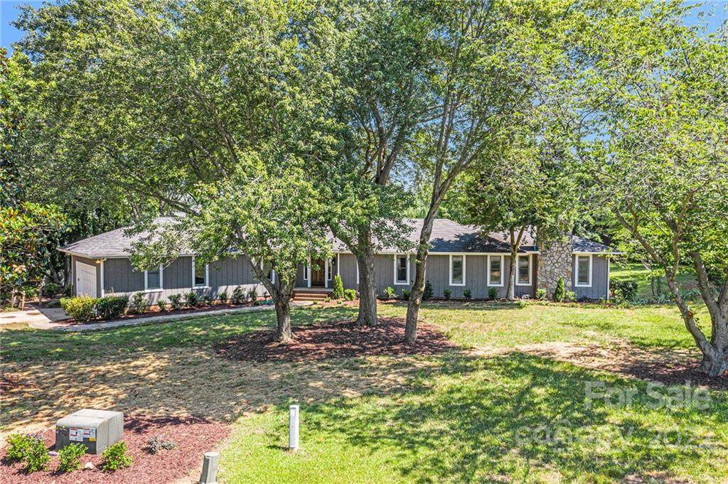 19407 Yachtman Drive - Photo 1